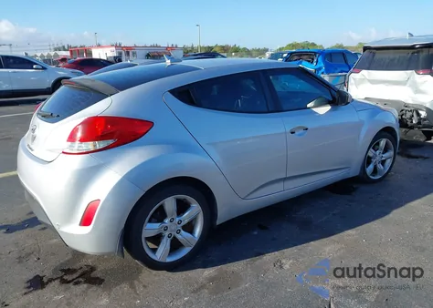 2014 Hyundai Veloster Base W/Black from USA, damaged, VIN KMHTC6AD0EU208531